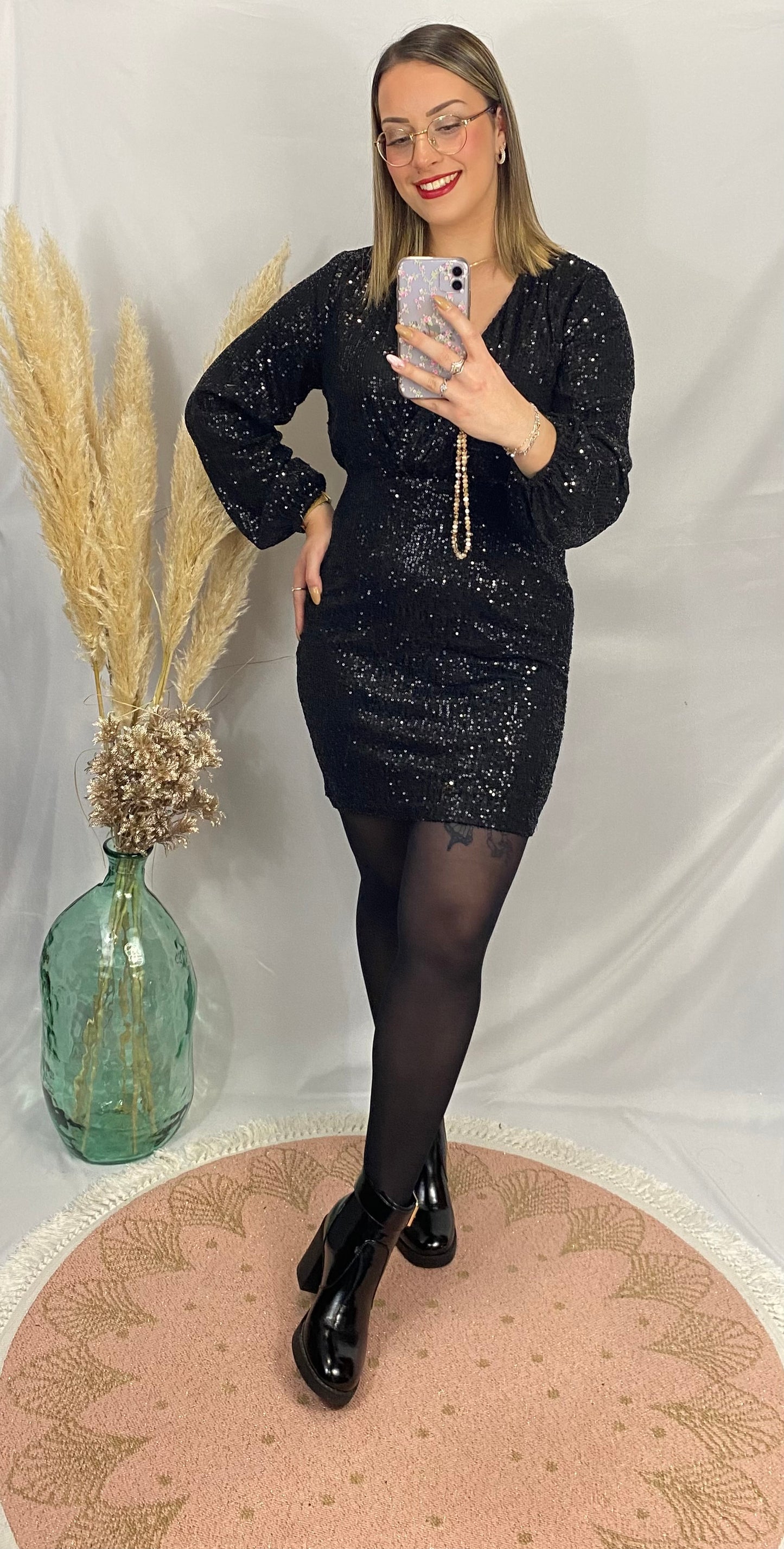 Robe à paillettes noire