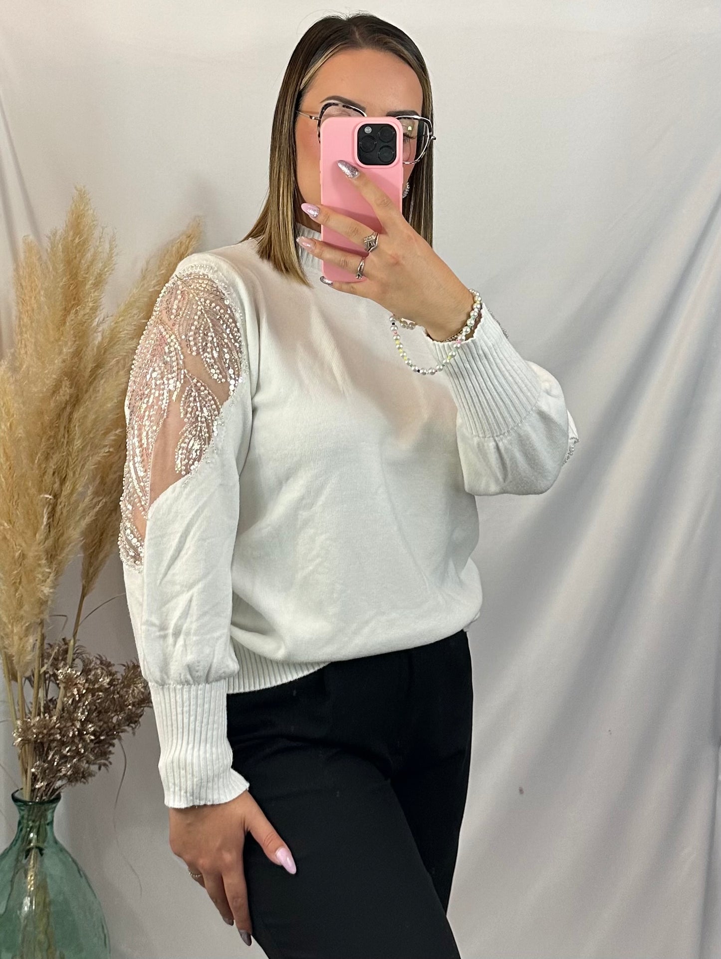 Pull blanc à strass