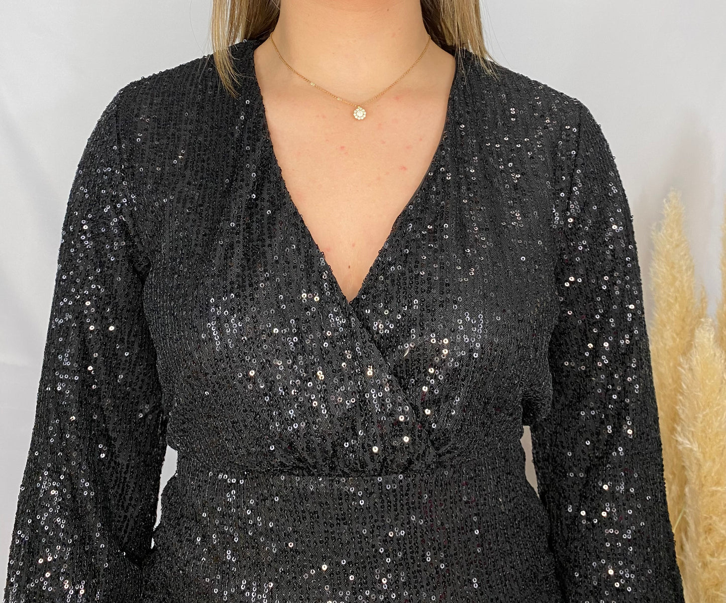 Robe à paillettes noire